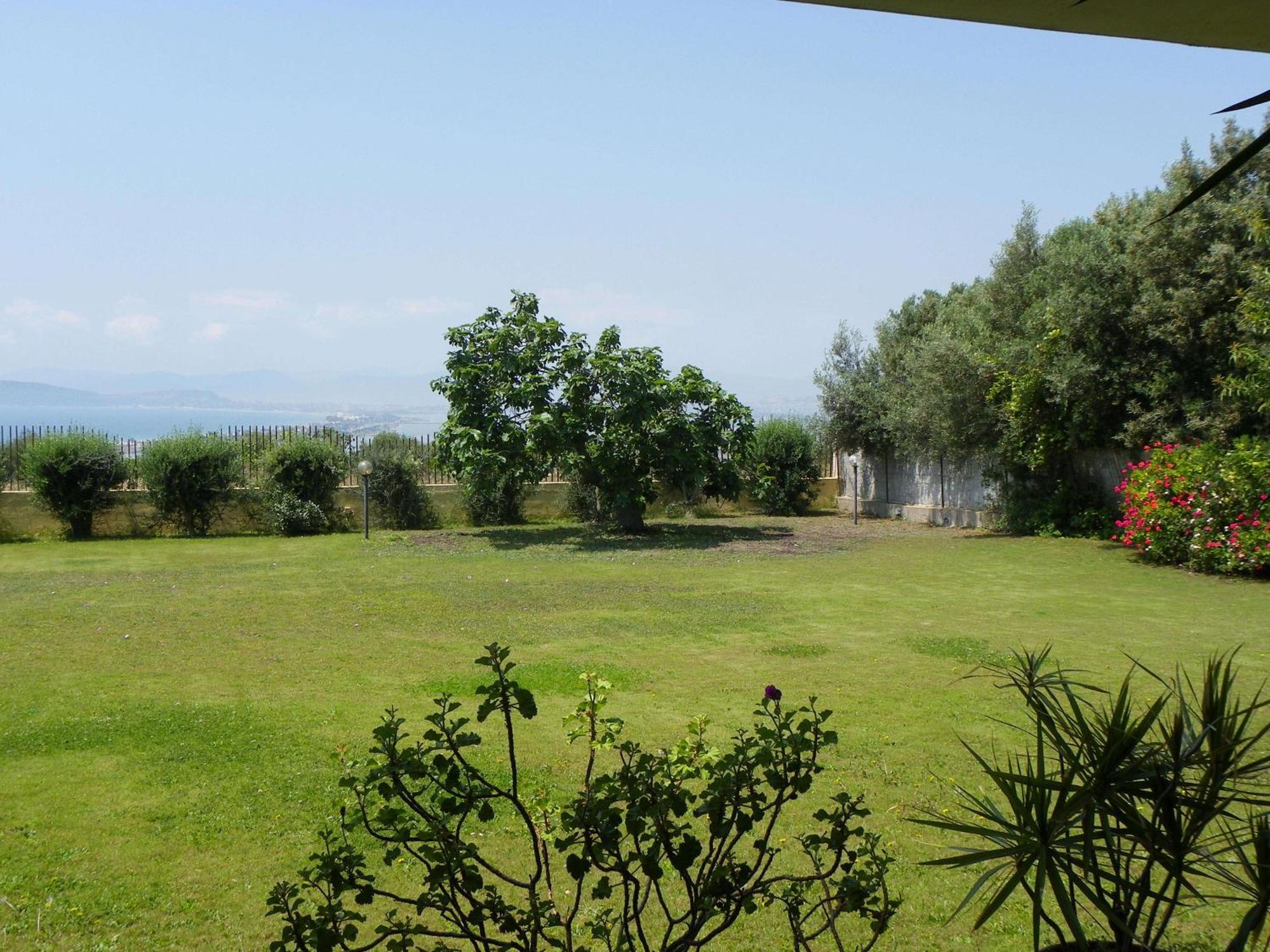 Al Sandalyon Quartu Sant'Elena Luaran gambar